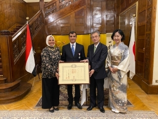 photo1
